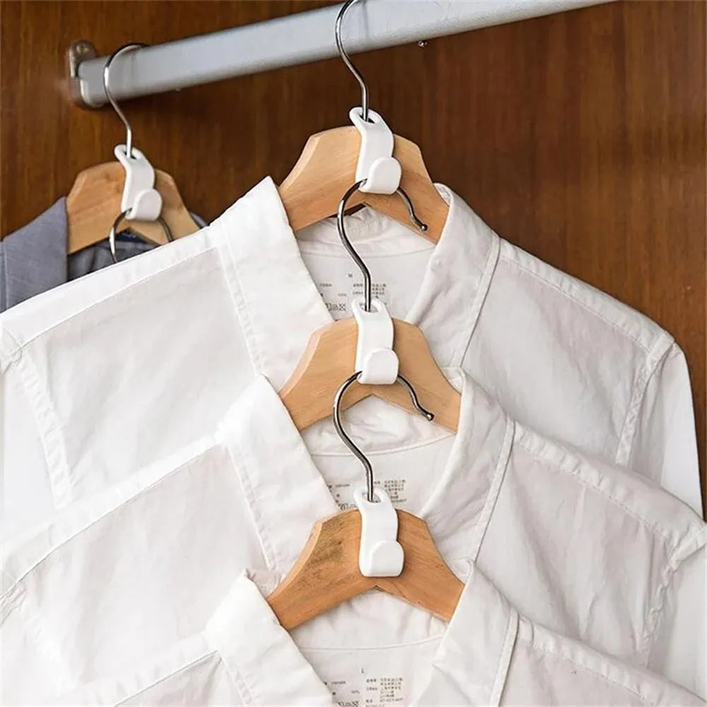 August: Magic Multi-Support Hangers